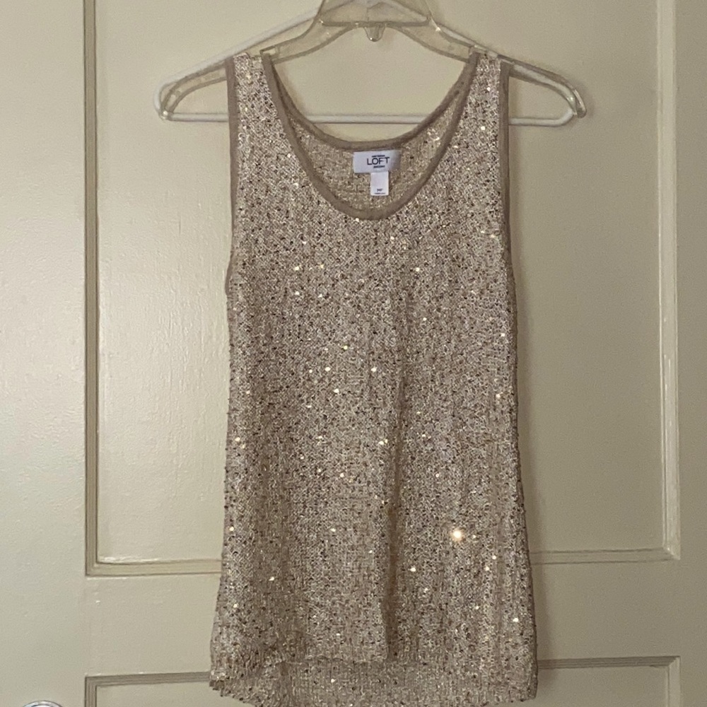 Sleeveless tank with sequins